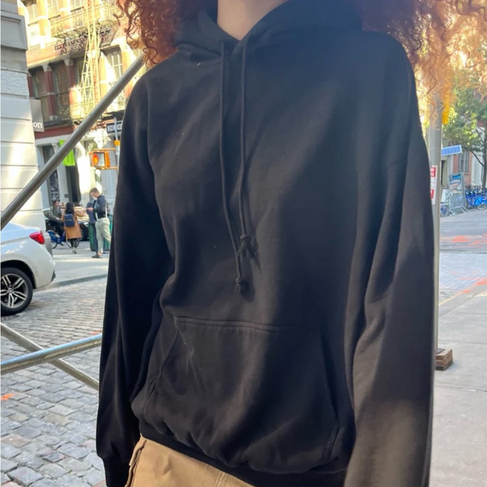 Brandy Melville, black hoodie in perfect condition!